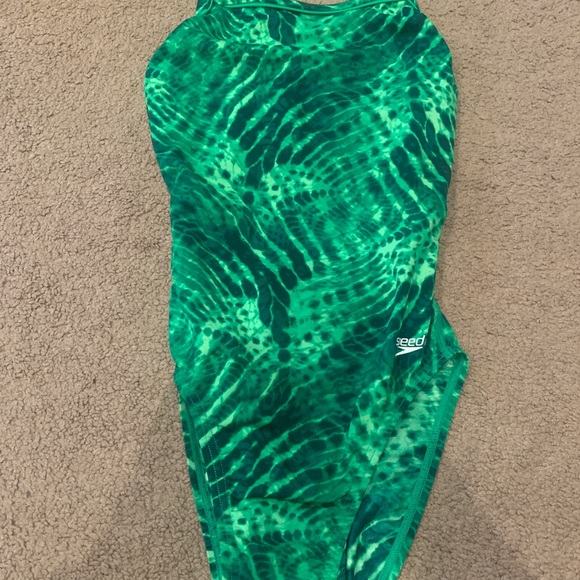 Green Patterned Speedo Suit - Picture 1 of 7